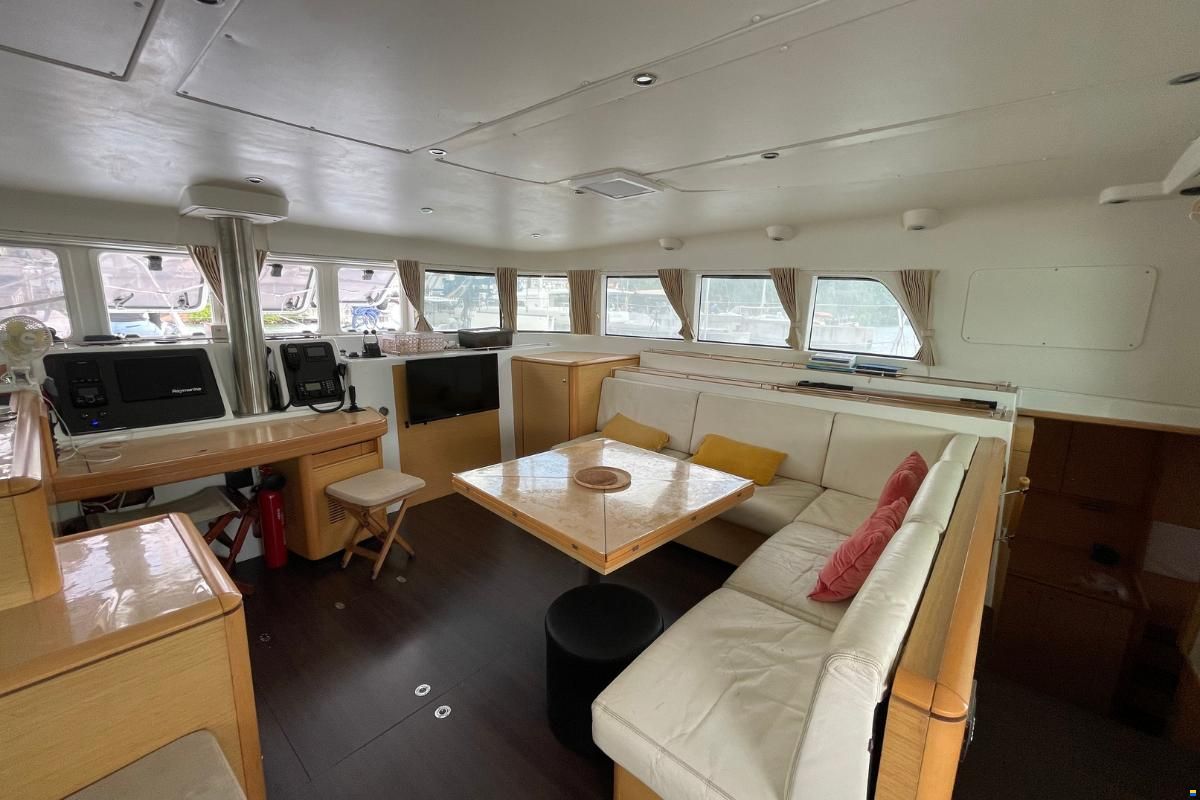 Lagoon 500