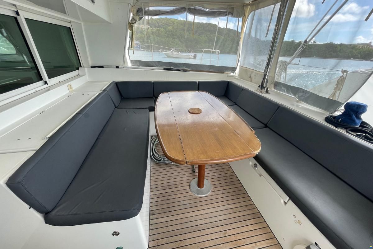 Lagoon 500