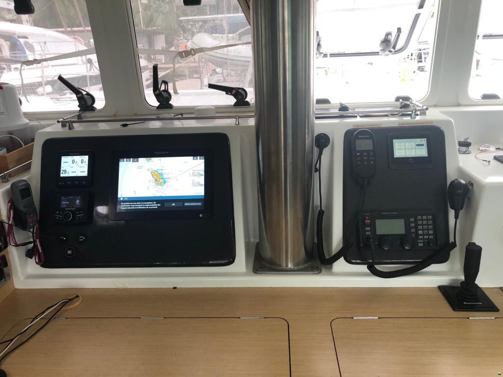 Lagoon 500