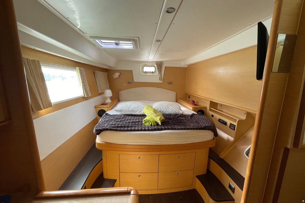 Lagoon 500
