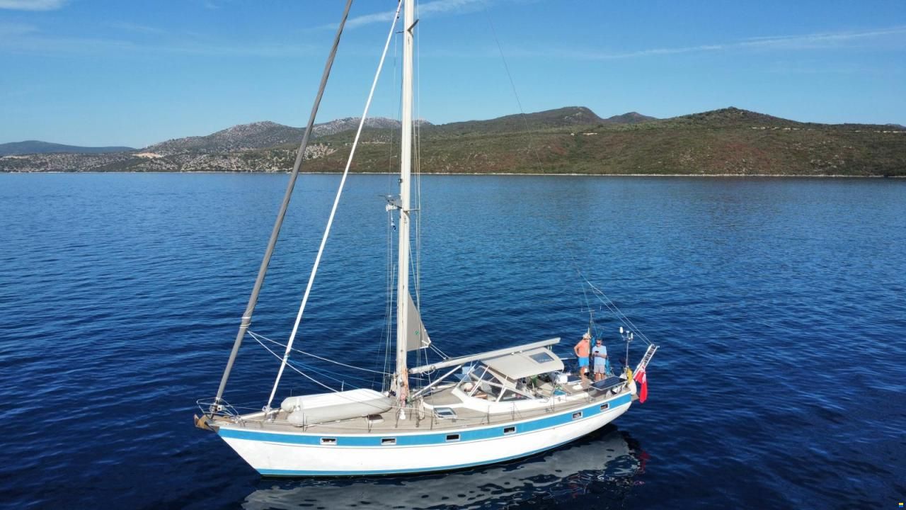 Hallberg-Rassy 49