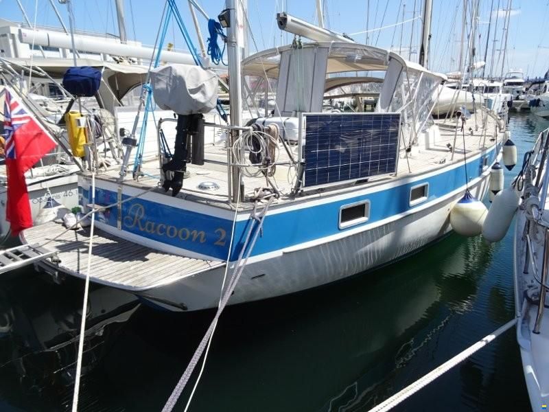 Hallberg-Rassy 49