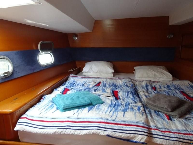 Lagoon 470