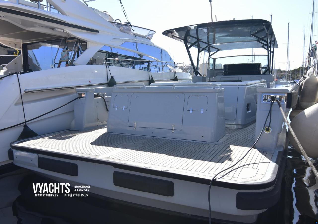 Custom Built Motor Yacht Center Console