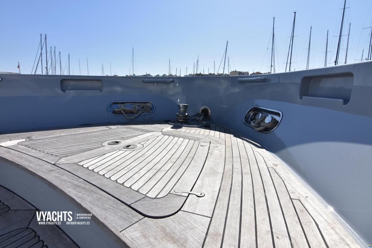 Custom Built Motor Yacht Center Console