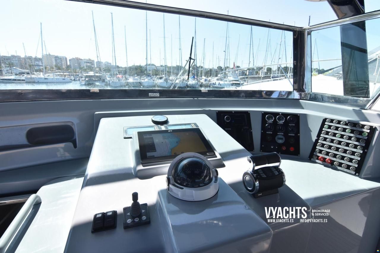 Custom Built Motor Yacht Center Console