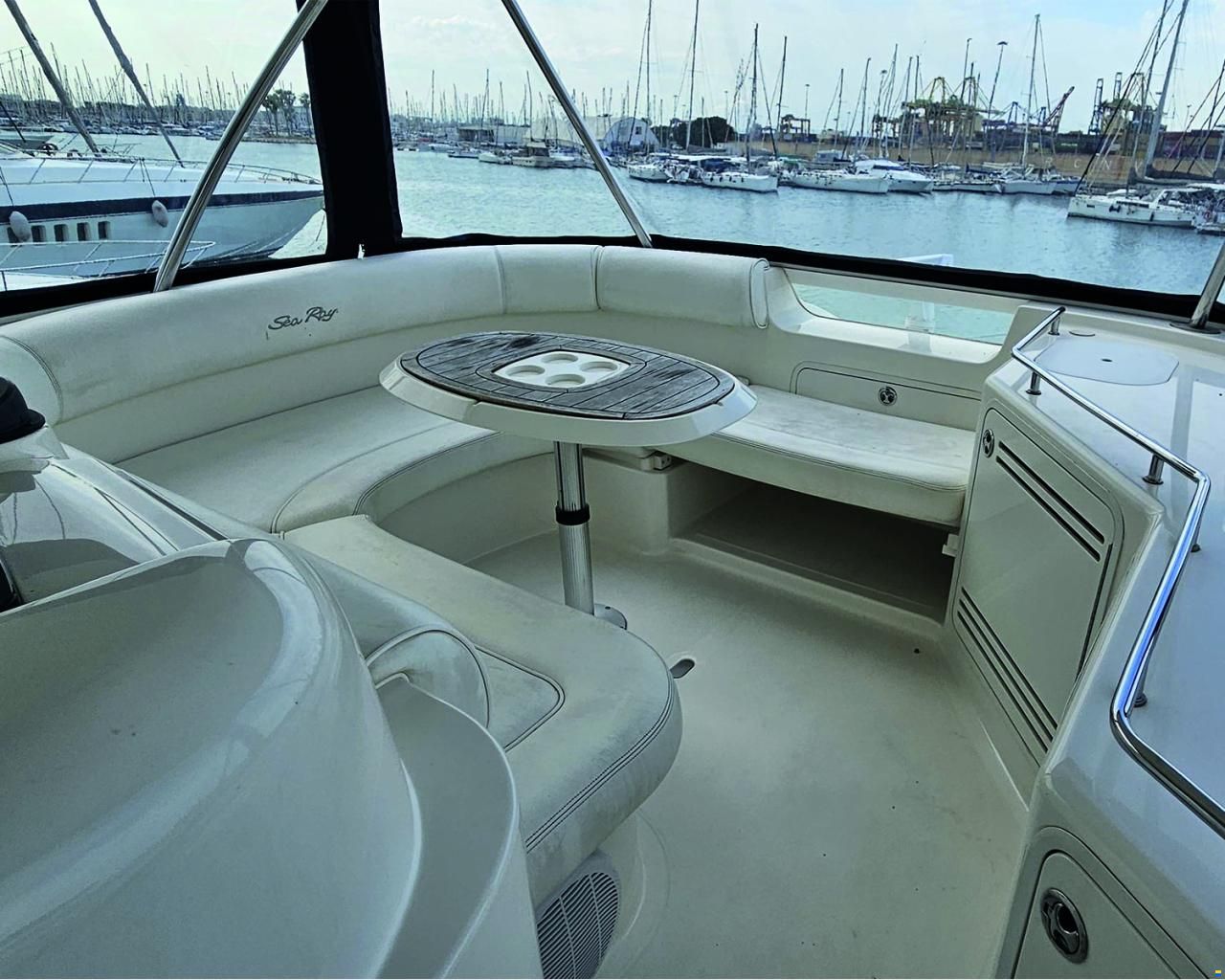Sea Ray 550 DB