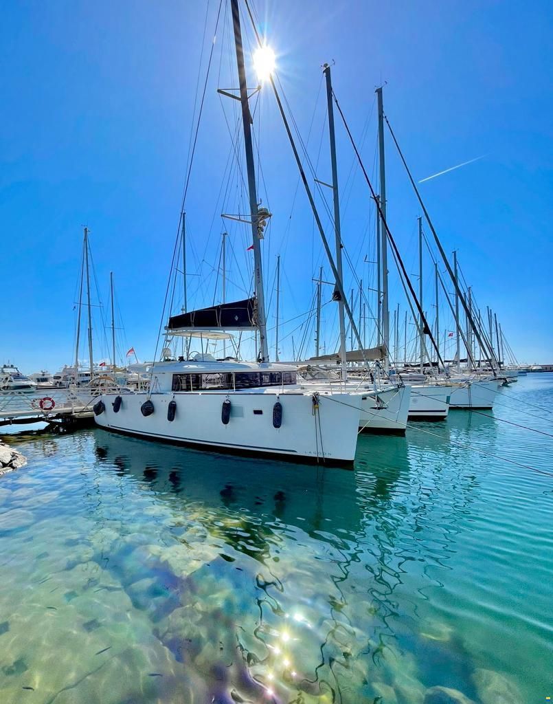 Lagoon 450F