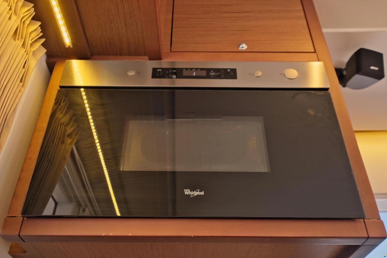 Lagoon 450F