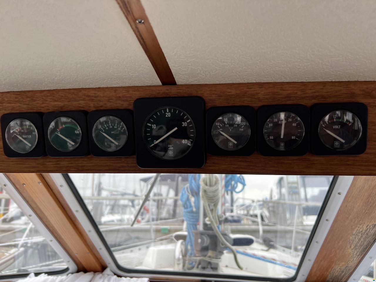 Nauticat 32