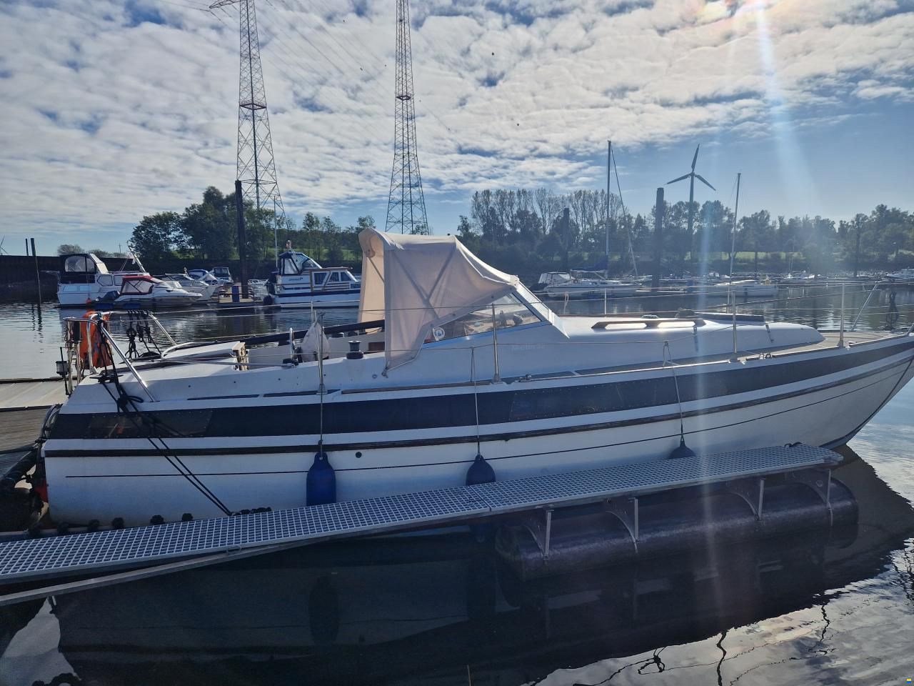 Neptun 32