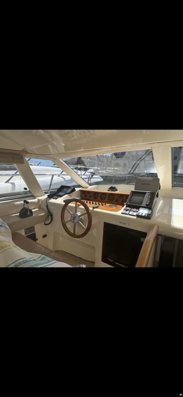 Azimut 36 Fly