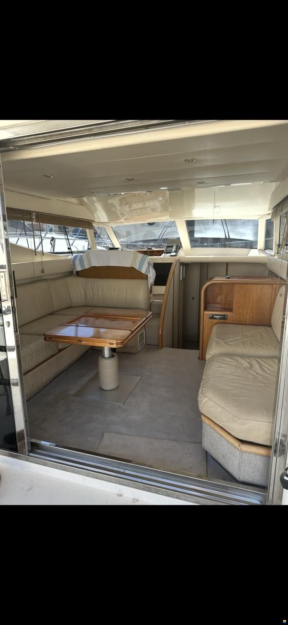 Azimut 36 Fly