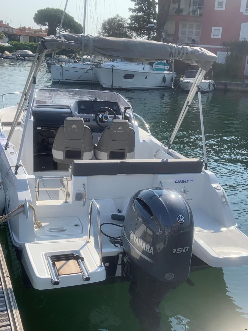 Jeanneau Cap Camarat 6.5 WA