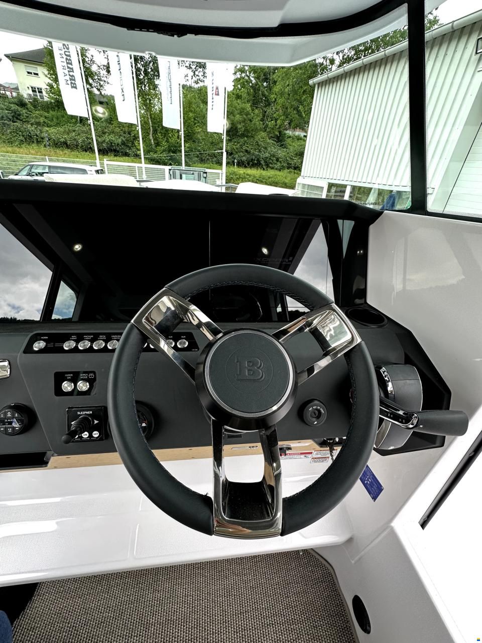 Axopar 29 Cross Cabin