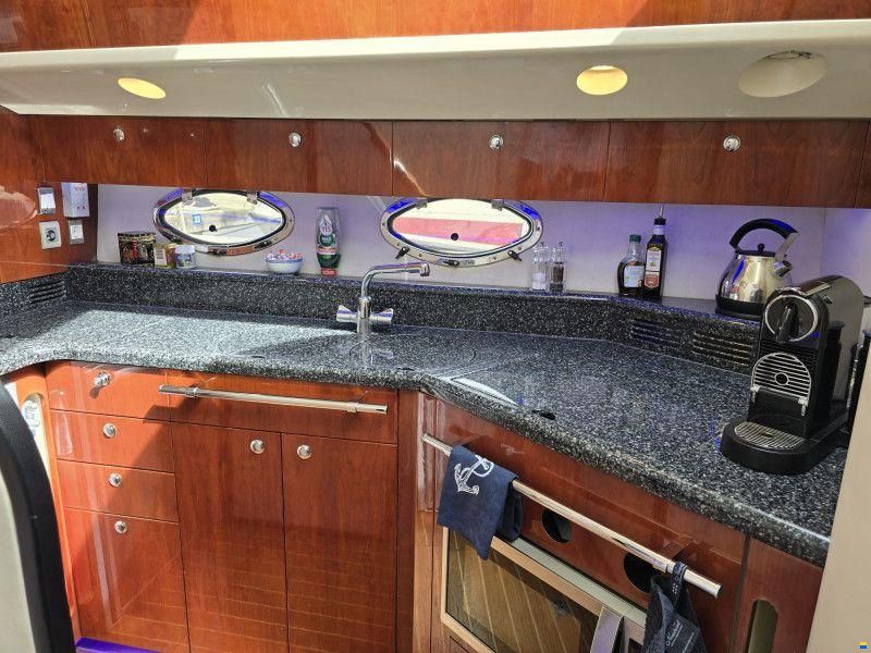 Fairline Phantom 43 Fly