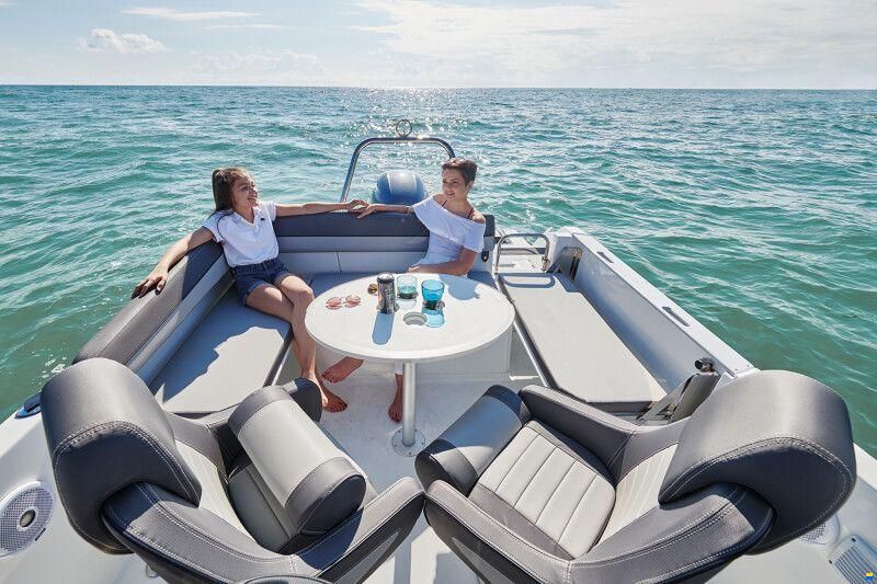 Jeanneau CAP CAMARAT 6.5 CC Serie 3