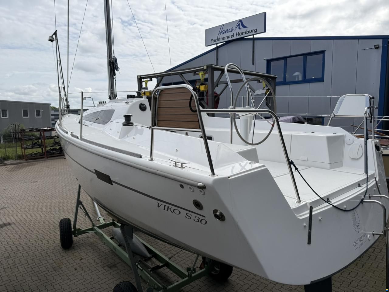 Viko S30 Cruiser