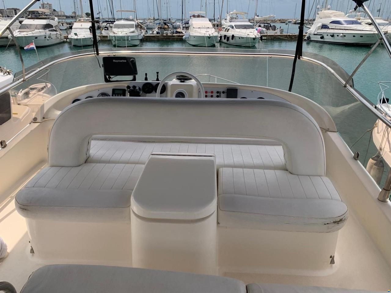 Azimut 40 FLY