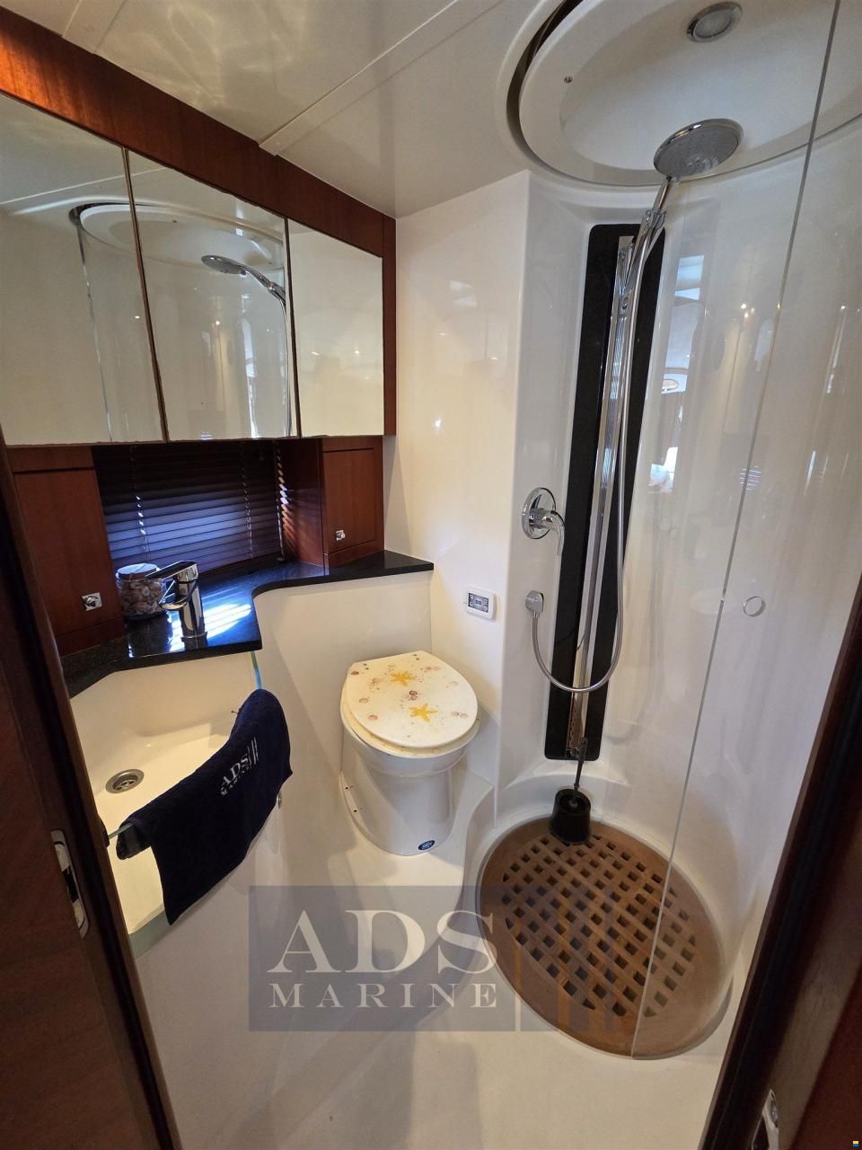 Galeon 440 FLY