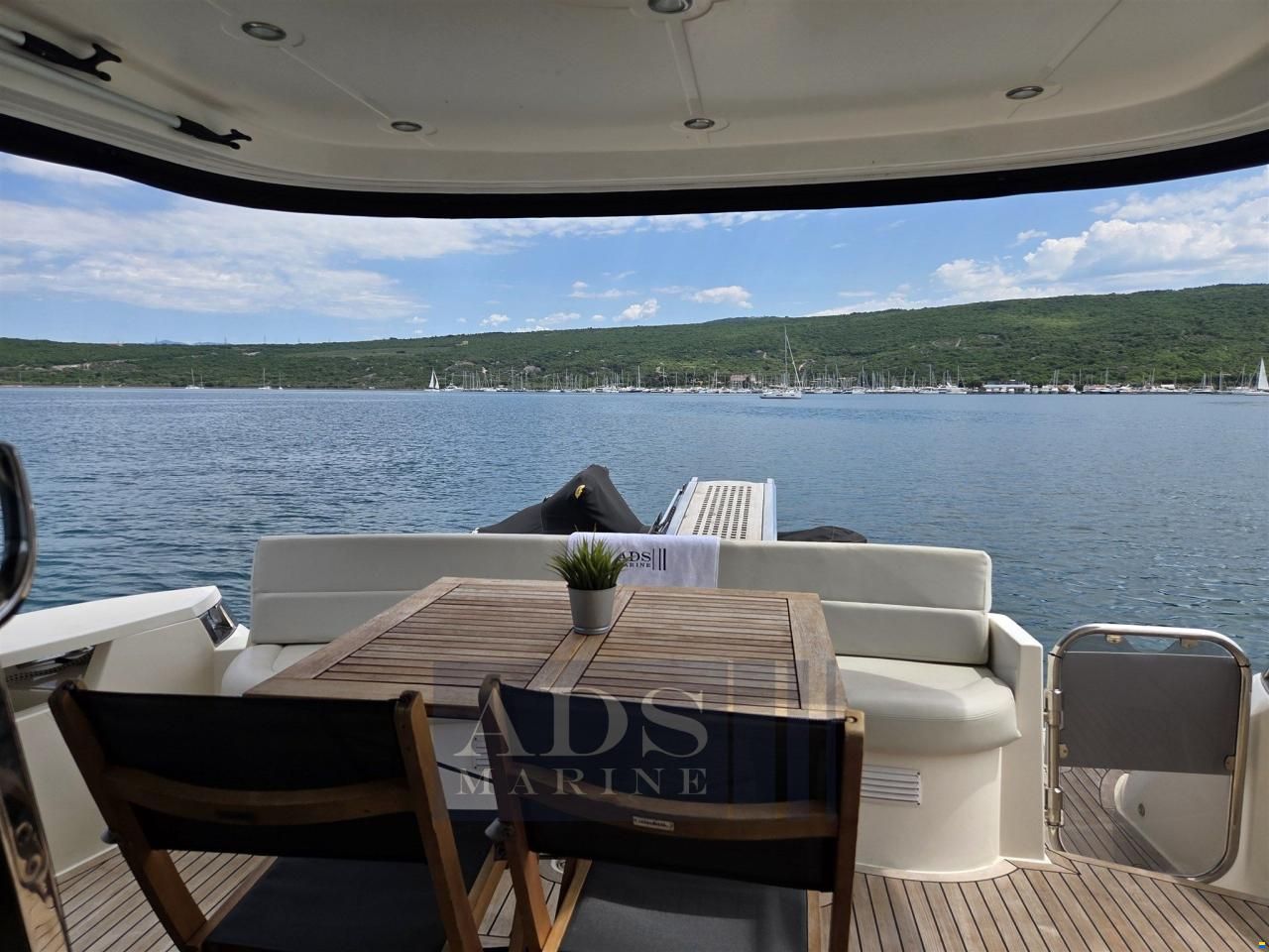 Galeon 440 FLY