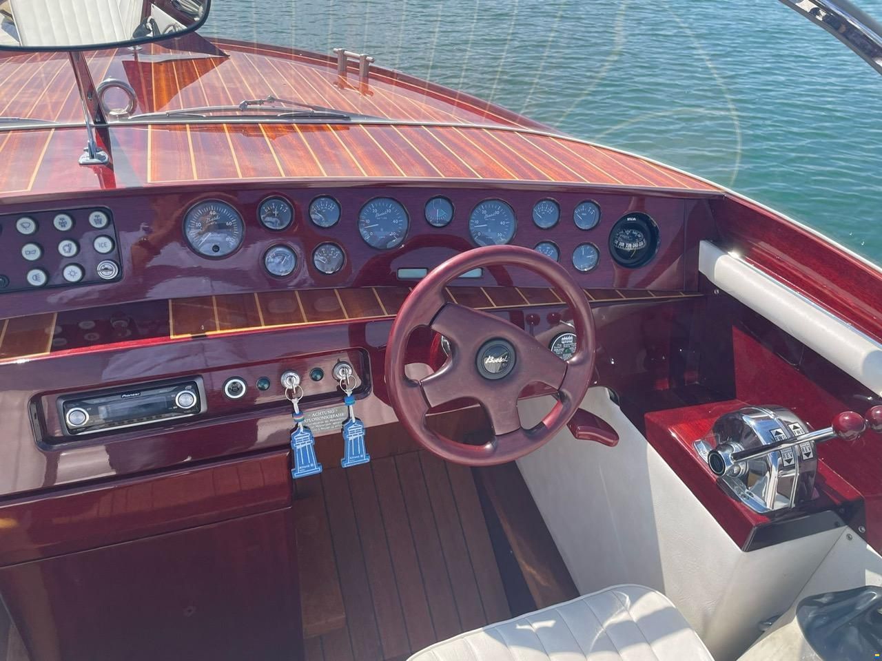 Boesch Portofino 750 de Luxe