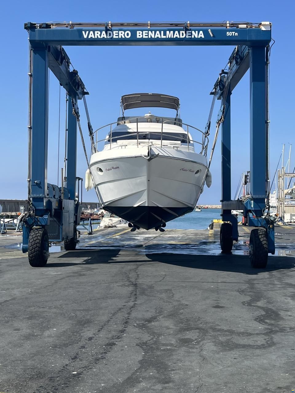 Azimut 39 Fly