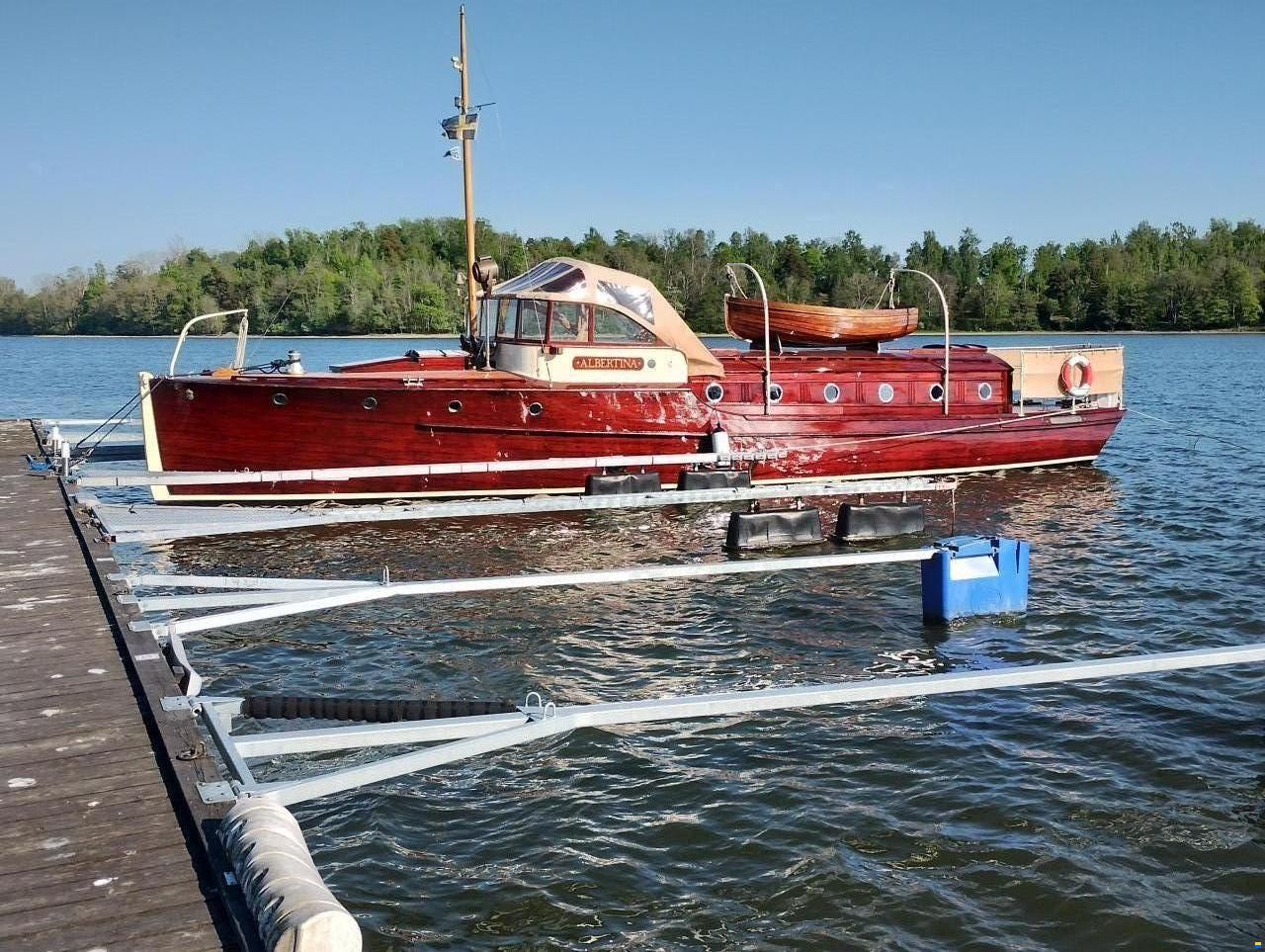 Cg Pettersson salongsb&aring;t