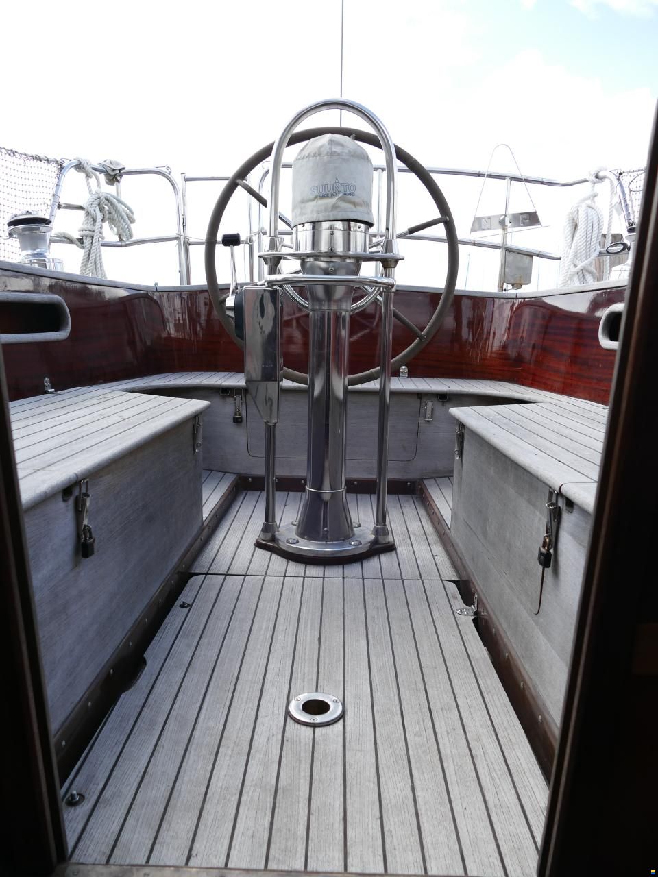 Henningsen & Steckmest Scalar 36