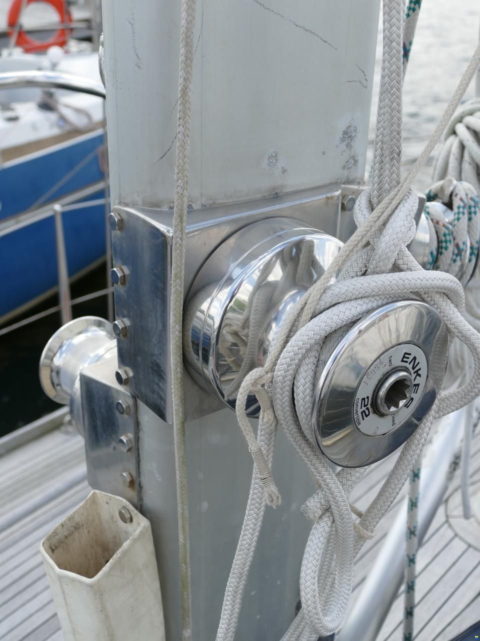 Henningsen & Steckmest Scalar 36