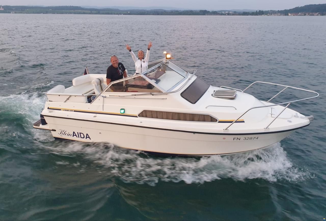 Fairline Weekend 21