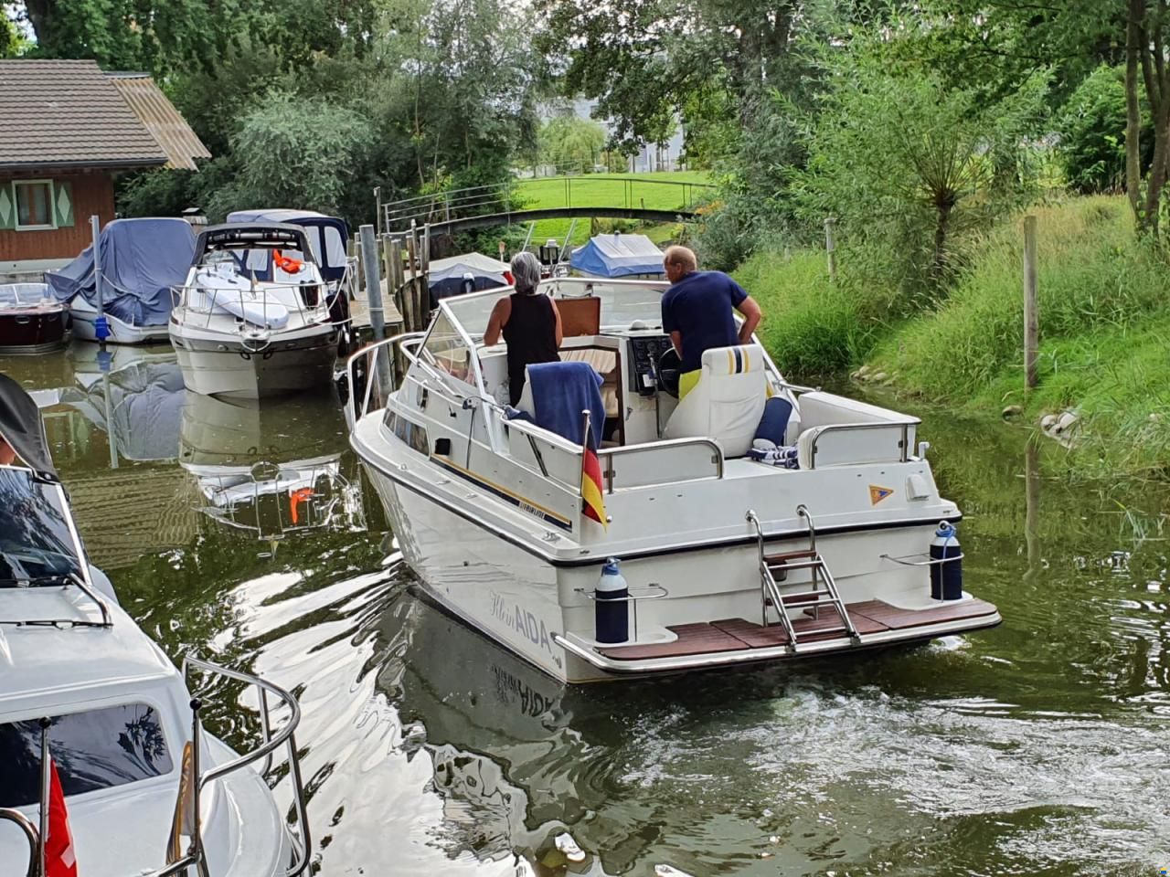 Fairline Weekend 21