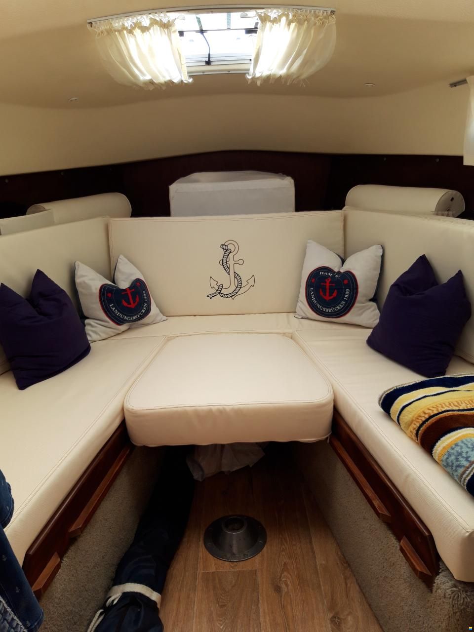 Fairline Weekend 21