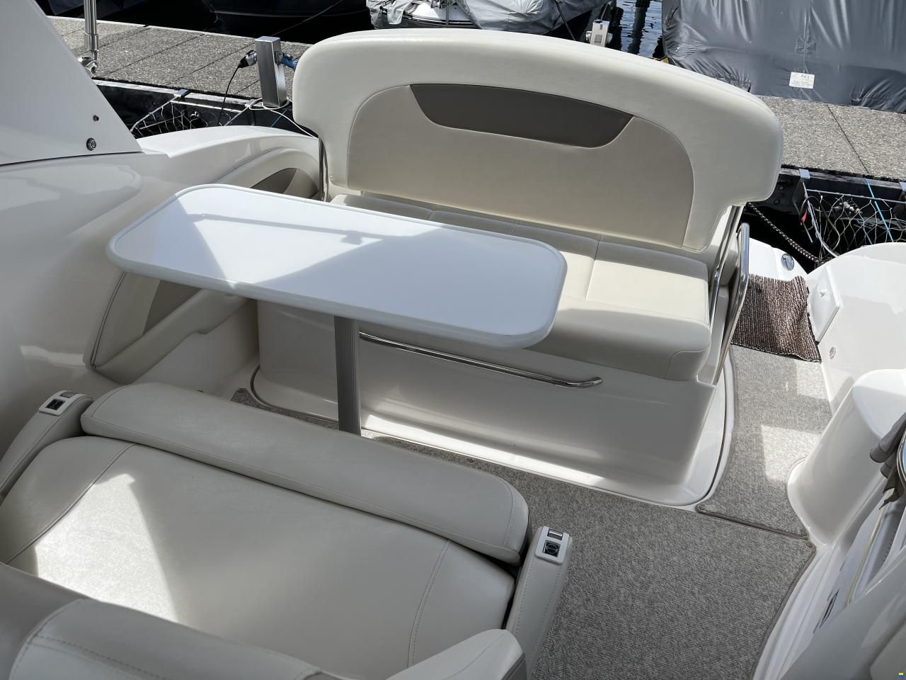 Chaparral 270 Signature