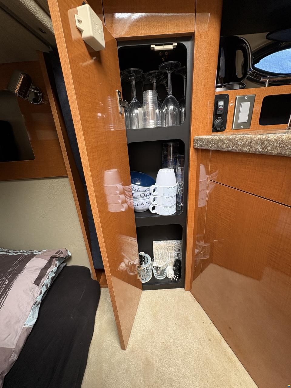 Chaparral 270 Signature