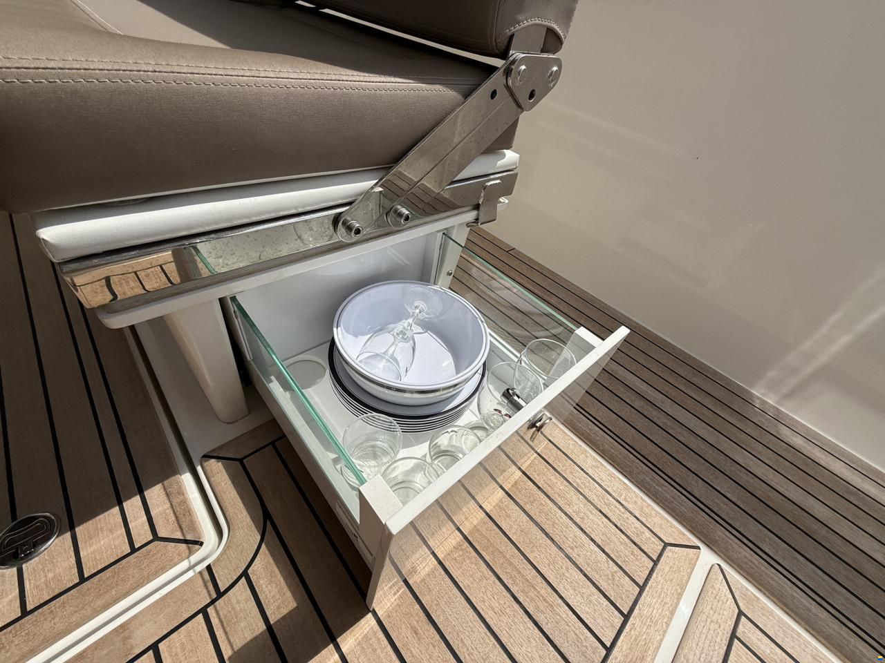 Nimbus T11 - Gyro, Lithiumpaket & Aircon