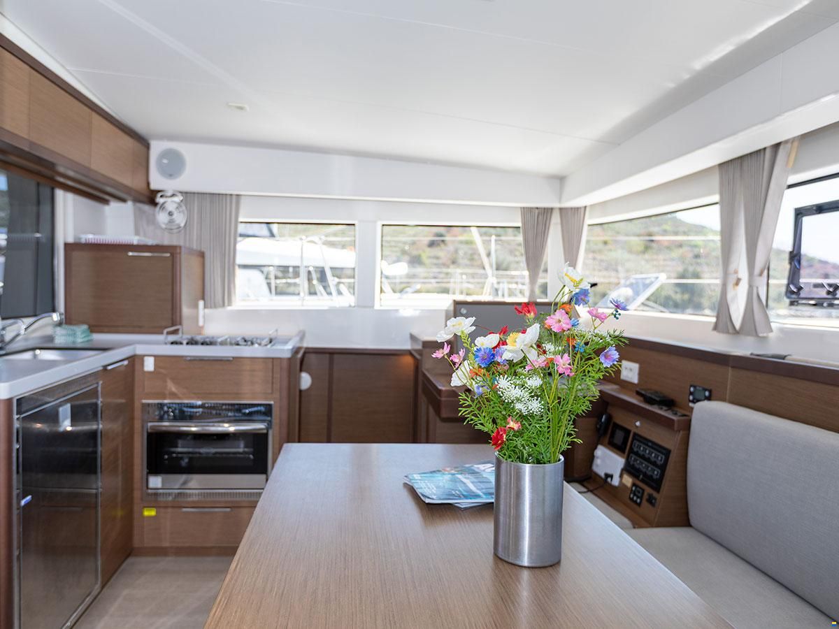 Lagoon 40