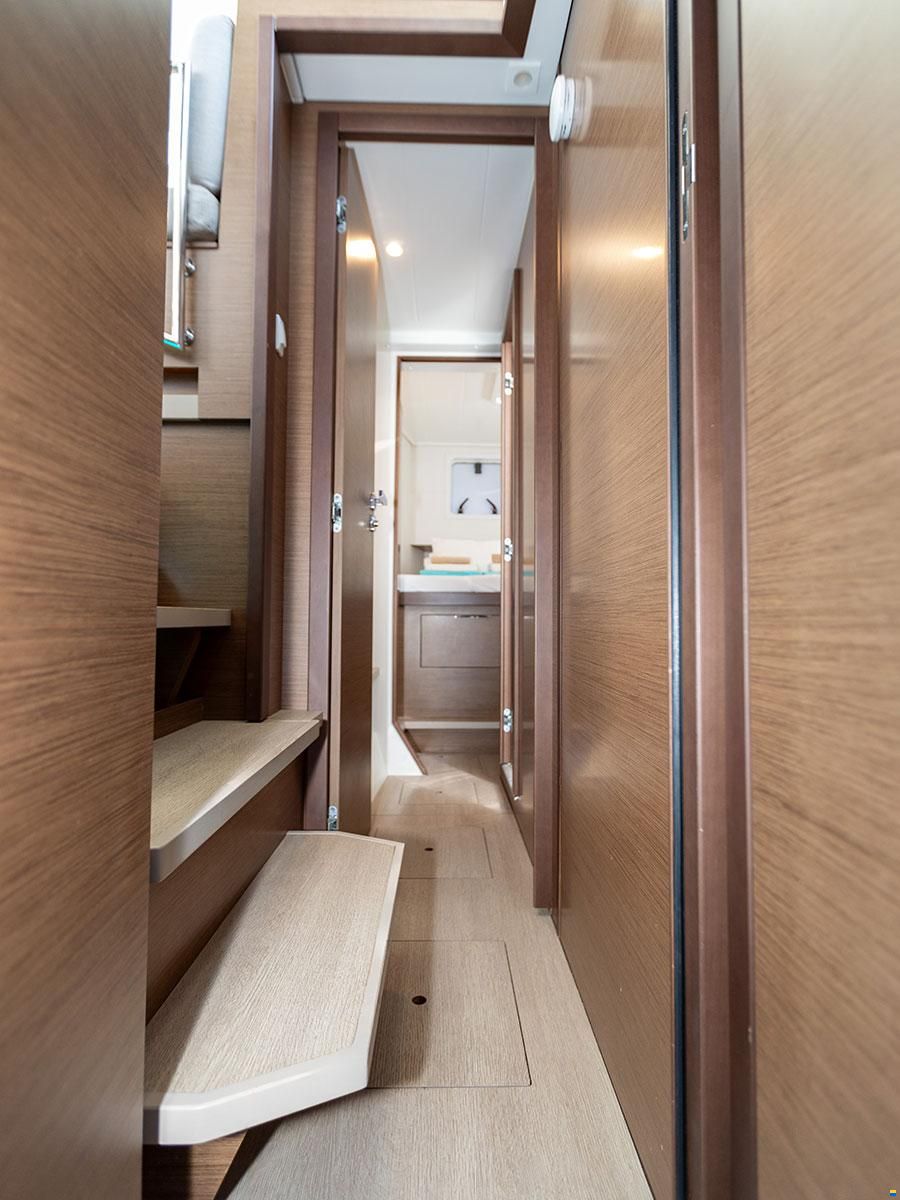 Lagoon 40