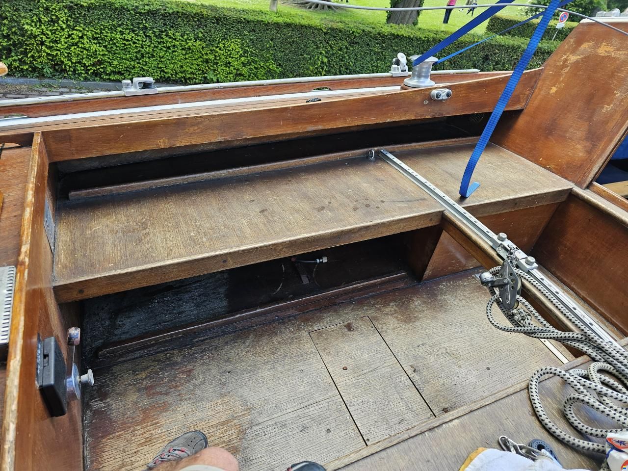 L&uuml;thi Flying Forty