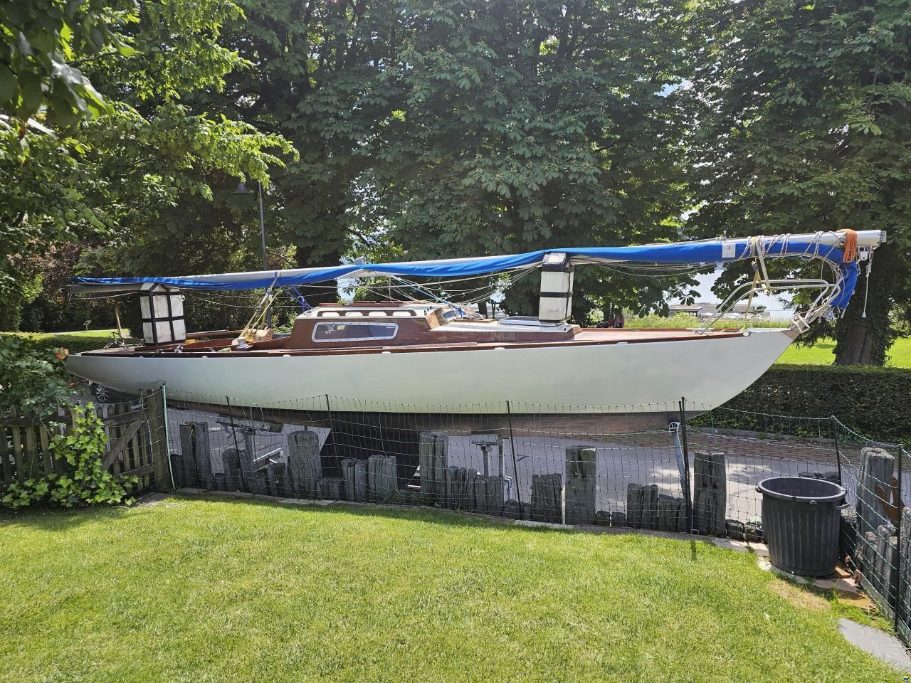 L&uuml;thi Flying Forty