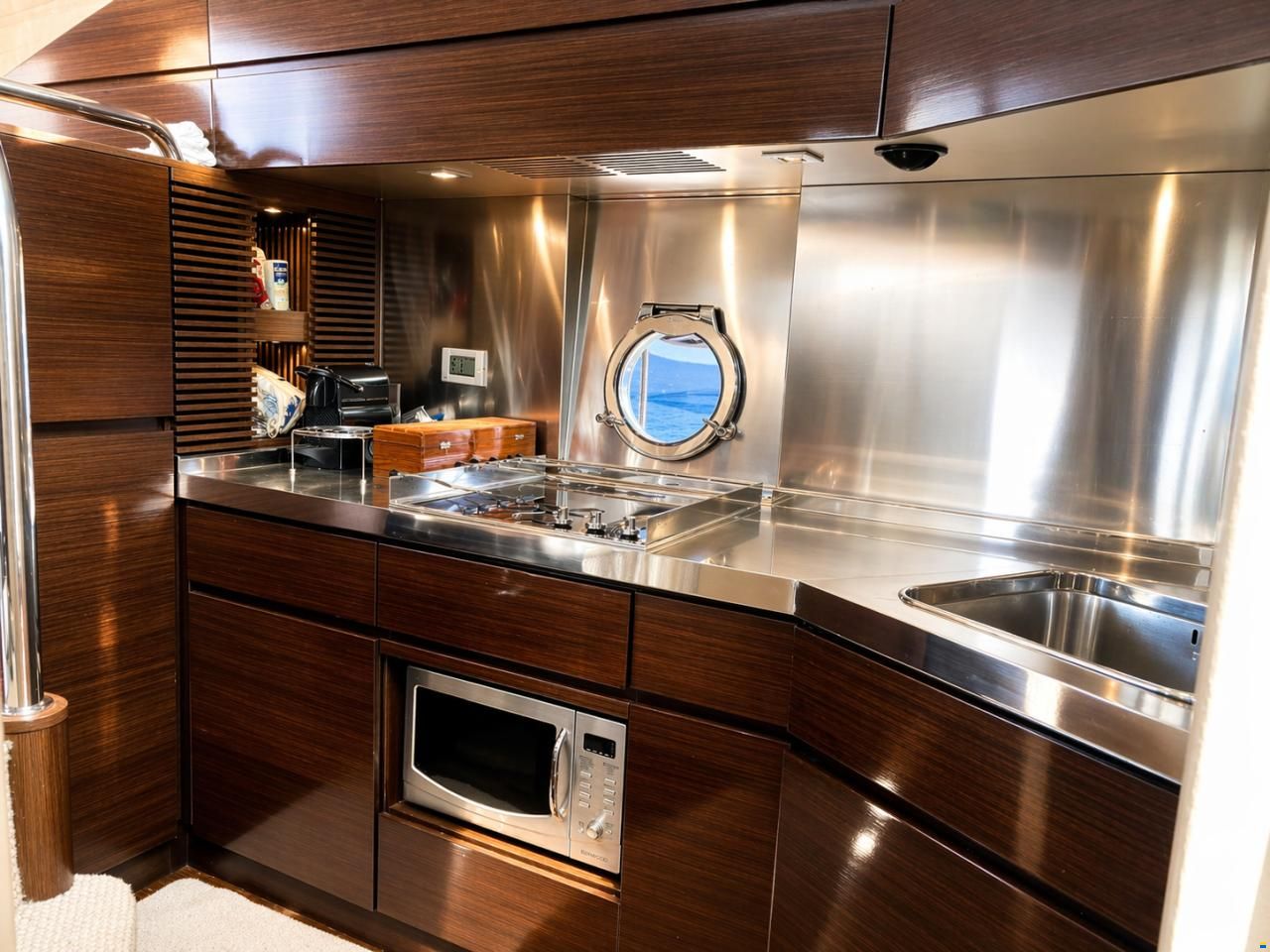 Azimut 43S