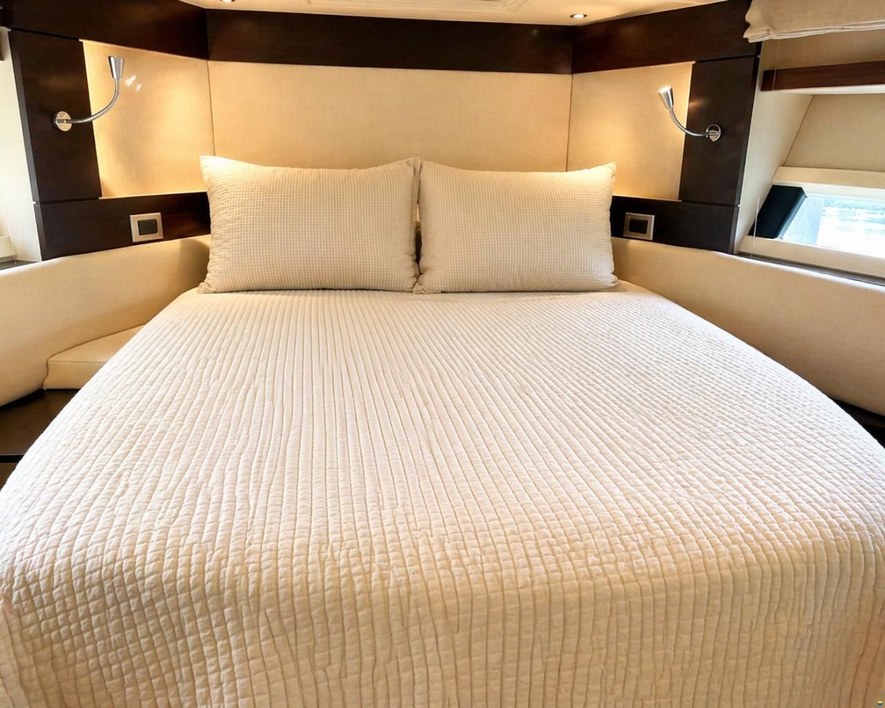Azimut 43S
