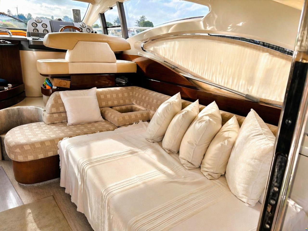 Azimut 43S