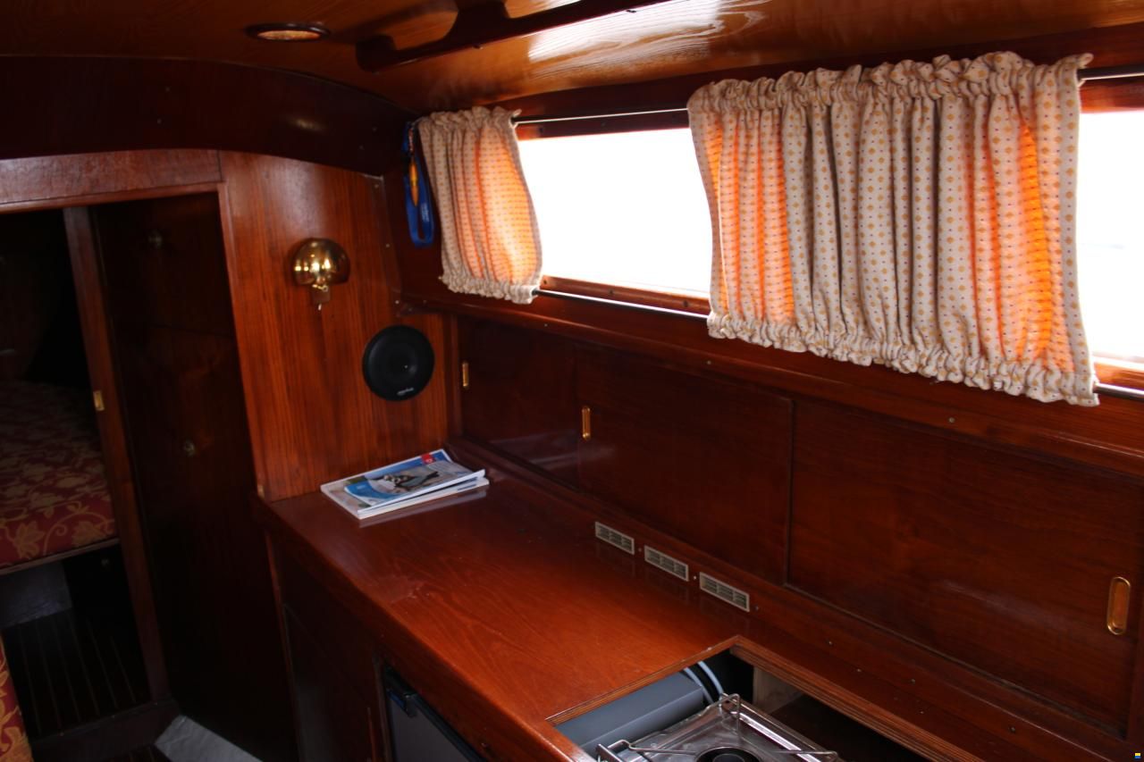Great Dane GD 28