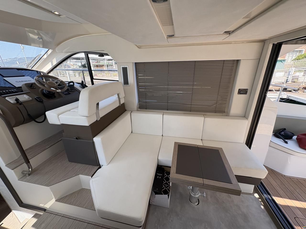 Sessa Fly 42