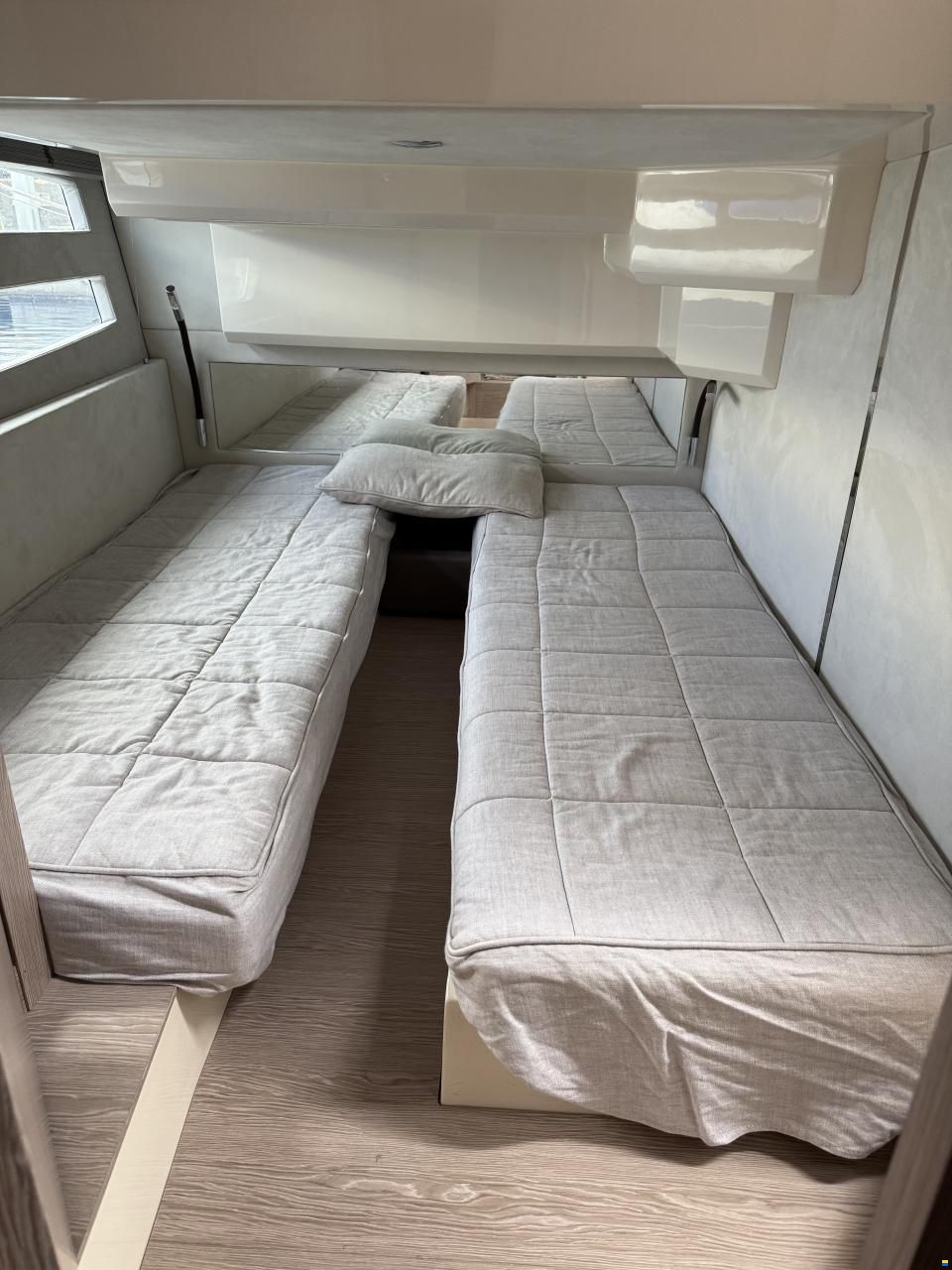 Sessa Fly 42