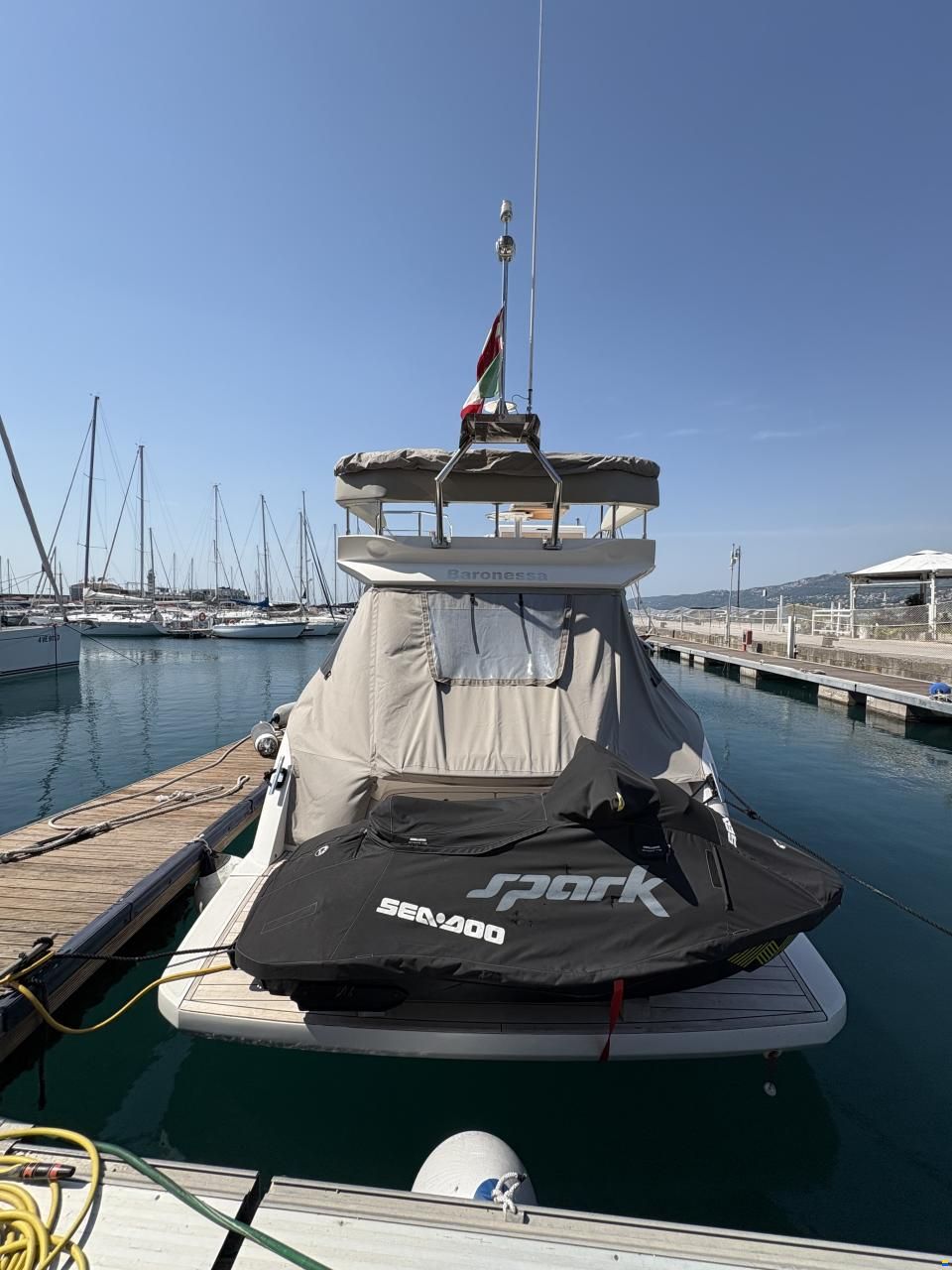 Sessa Fly 42