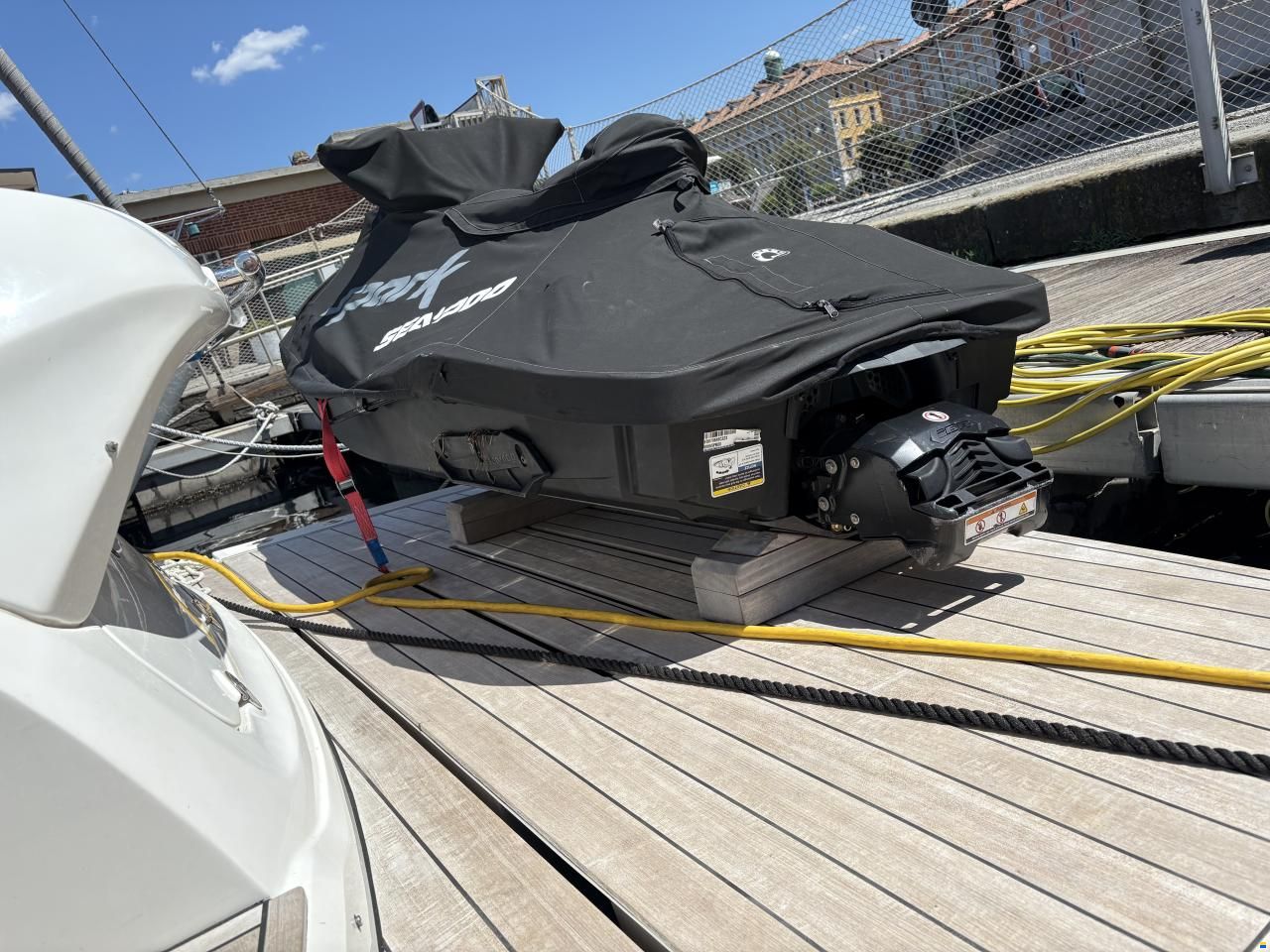 Sessa Fly 42