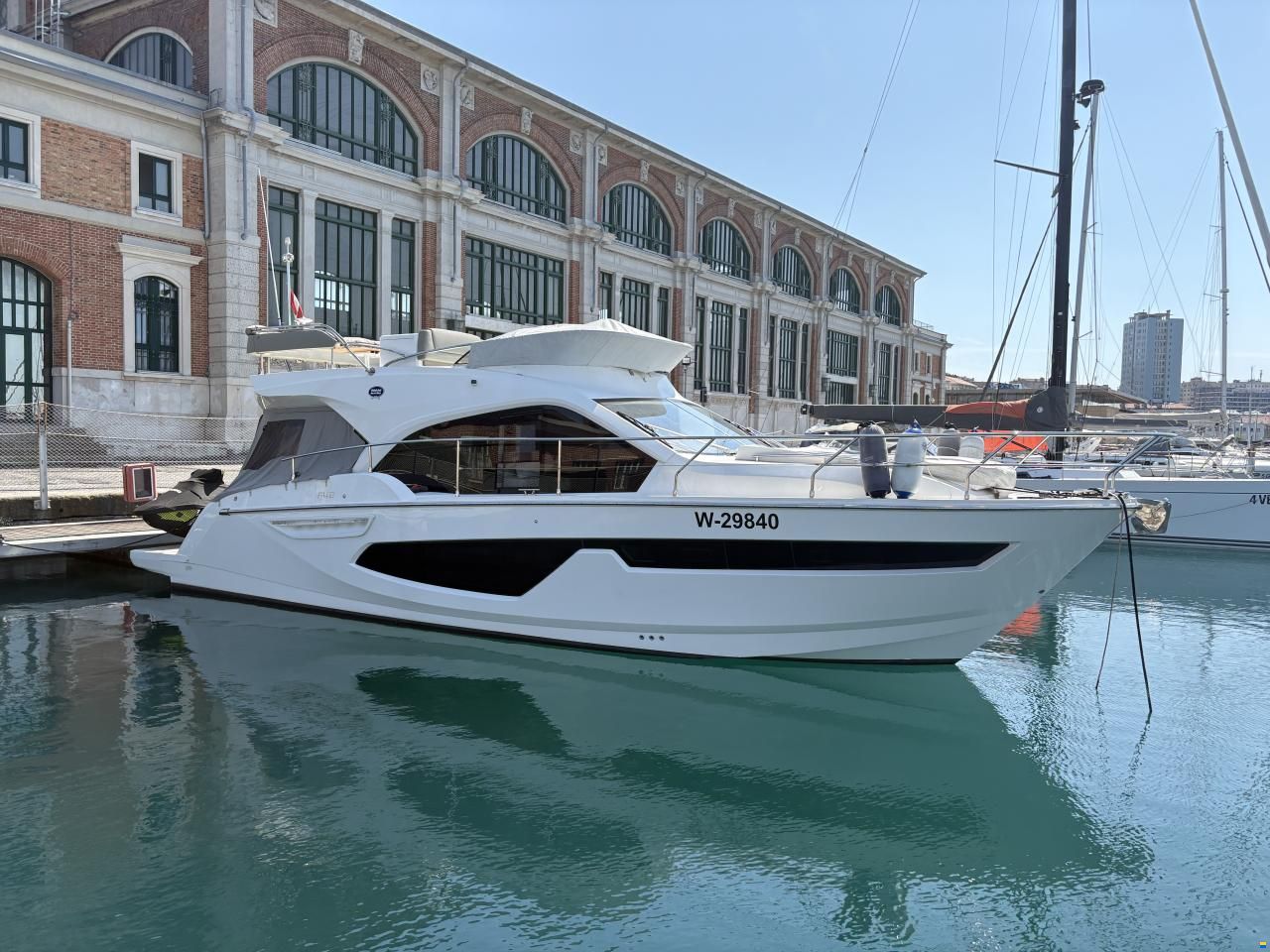 Sessa Fly 42
