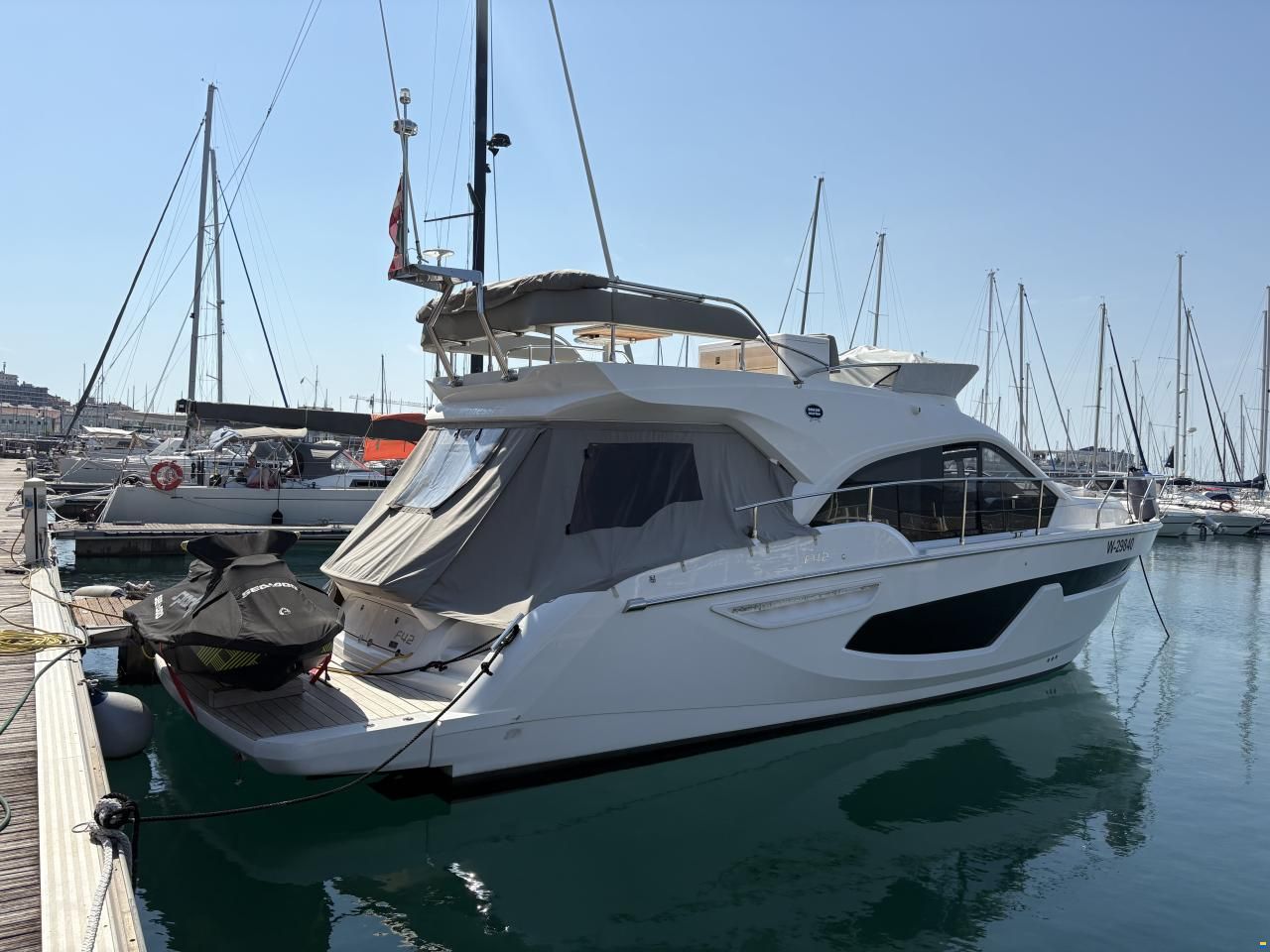 Sessa Fly 42